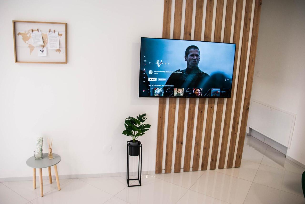 Lisinski - Private Parking Apartment