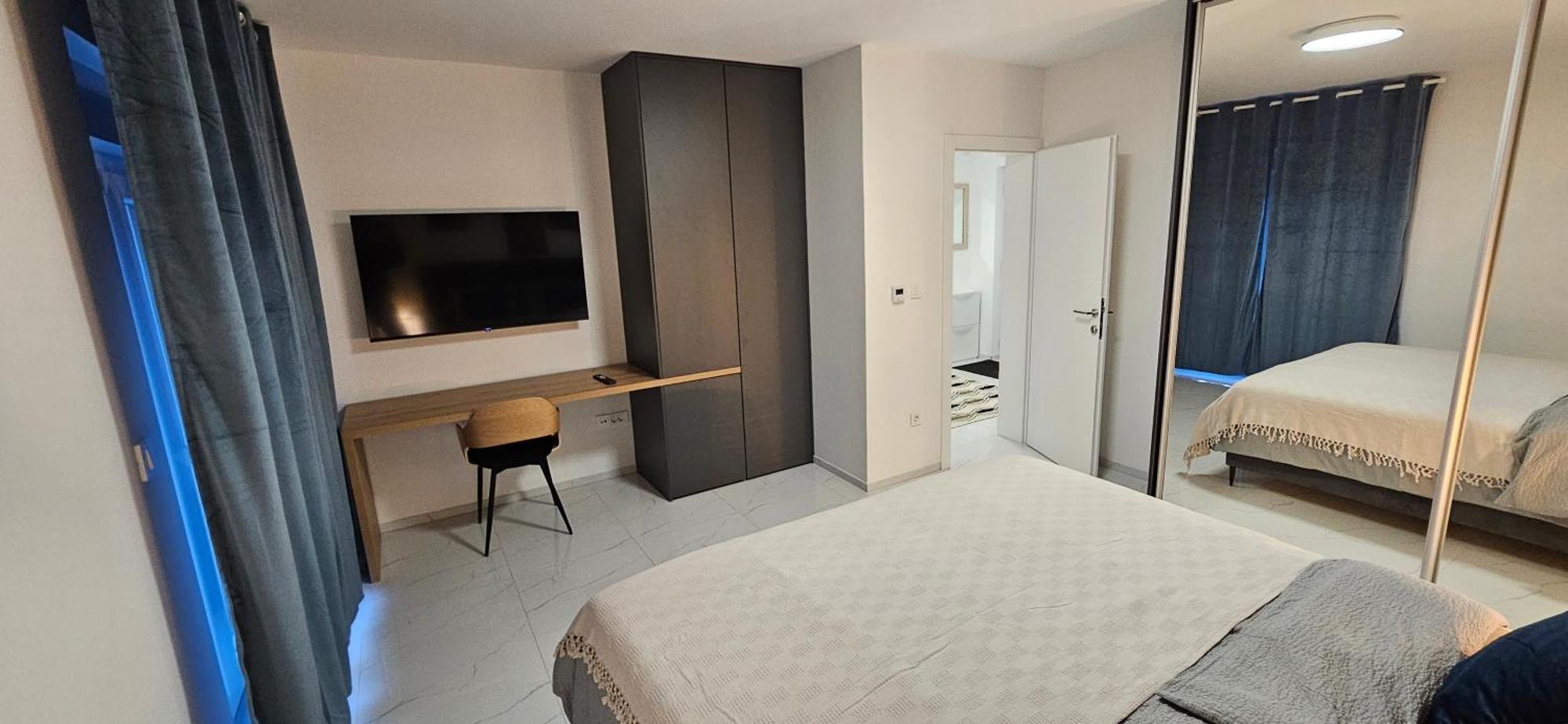 Lisinski - Private Parking Apartment *